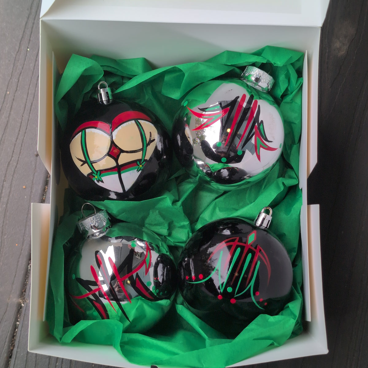 Cheeky Christmas Pinstriped Ball Set #1